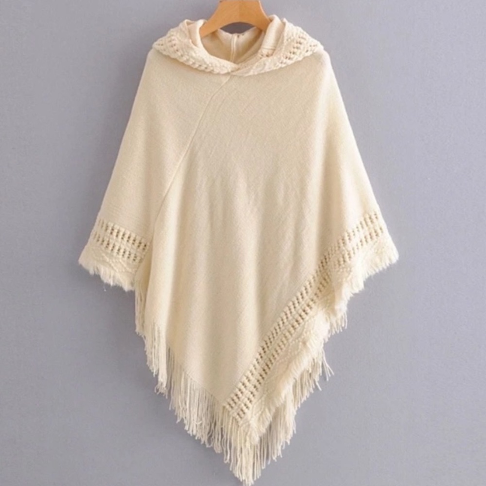 #68 CROCHET Fringe Bohemian Boho One size Hood Cream Oversized Shawl Poncho - Picture 5 of 6